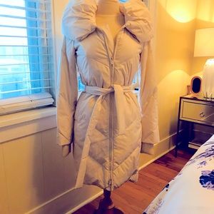 Almost New BCBG MaxAzria White Puffer Coat